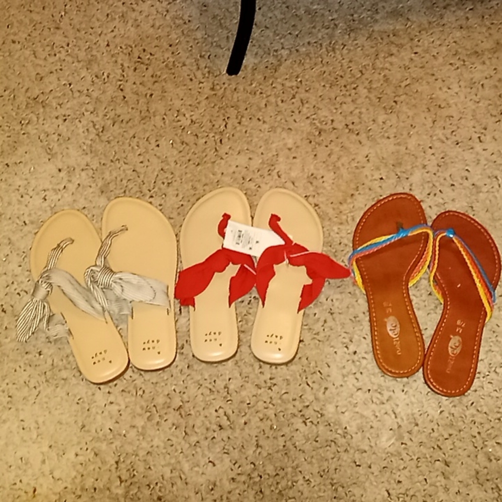 3 pair Nwt Flip Flops